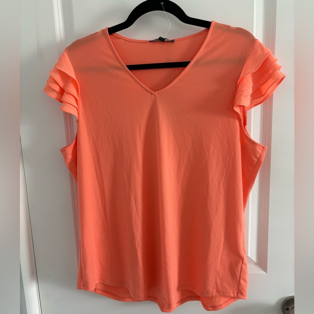 Adrianna Papell Vibrant Apricot Four Layer Ruffle Sleeve Top Size L NWT